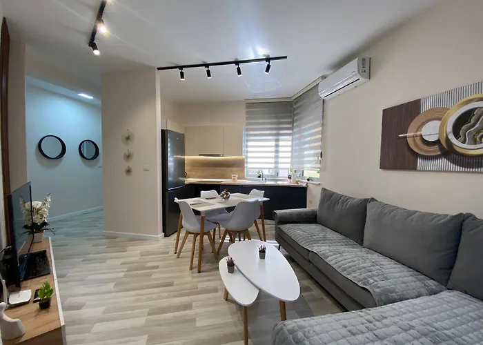 Central Cozy Apartment