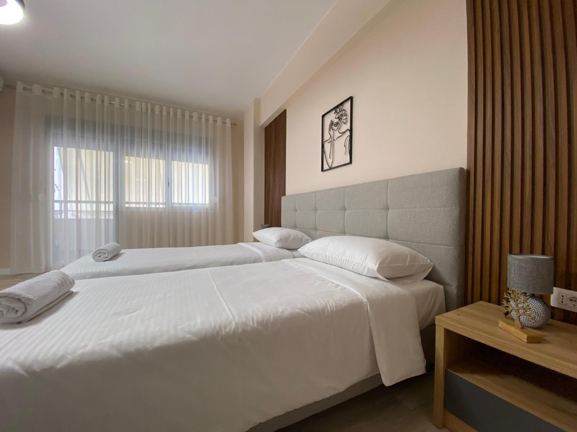 Cozy * Tirana